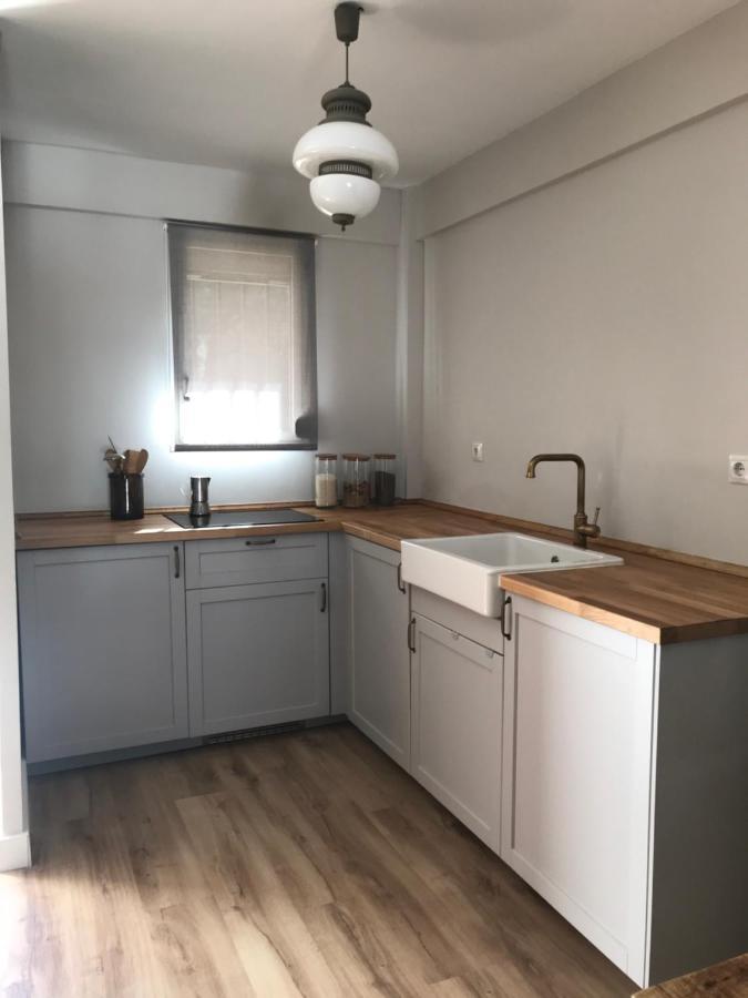 Agradable Apartamento En El Pantano De San Juan Сан-Мартин-де-Вальдейглесьяс Экстерьер фото